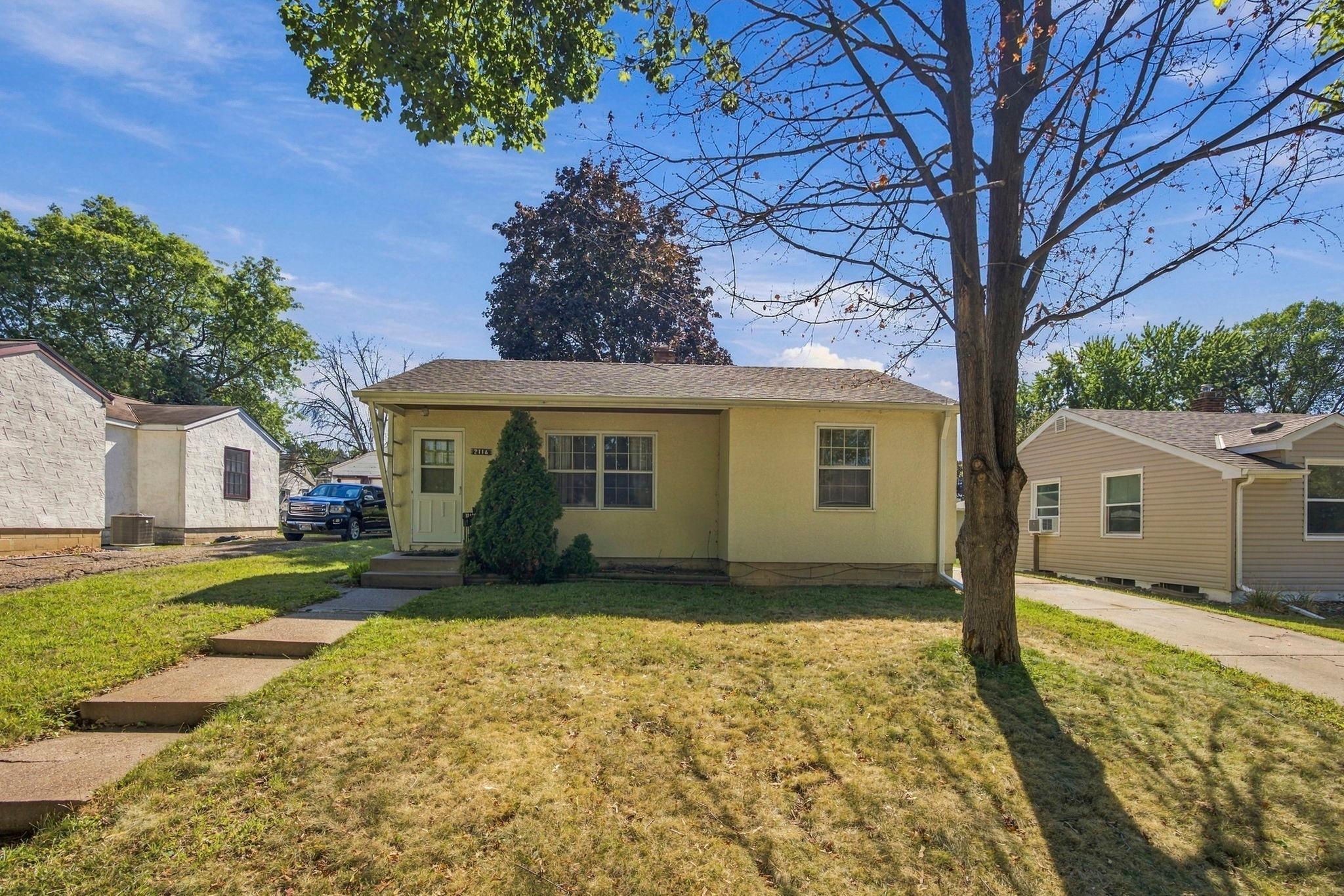 Property Photo 0