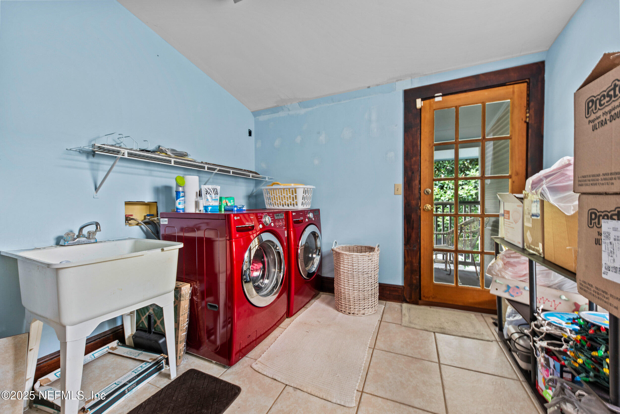 Property Photo 29