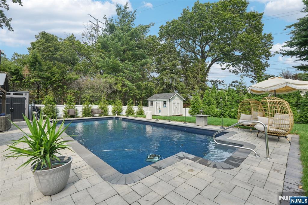 Property Photo 34