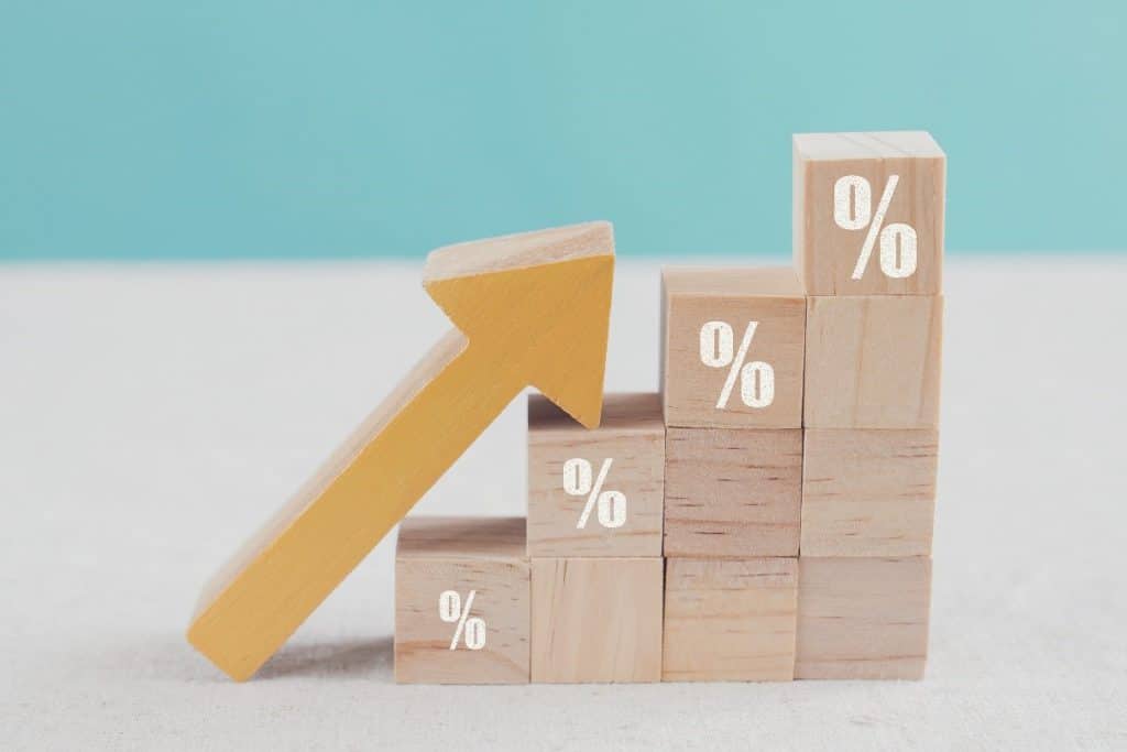 Loan officer building long-term referral relationships with agents