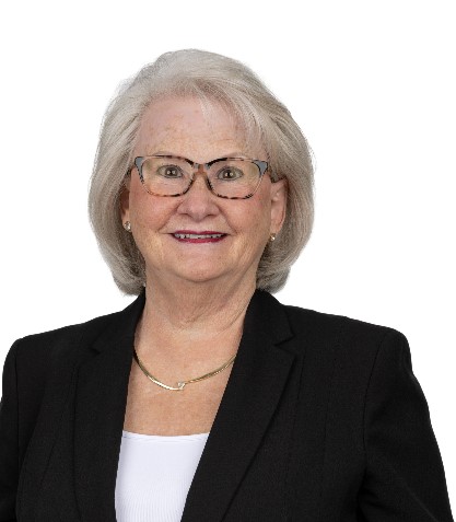 Real Estate Agent Cindy Schneider