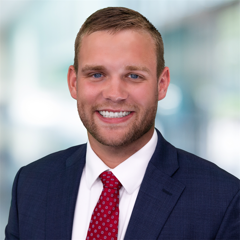 Loan Officer Trent Riggs