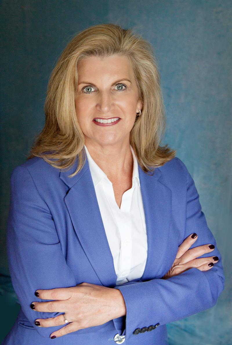 Loan Officer Lisa Qualls