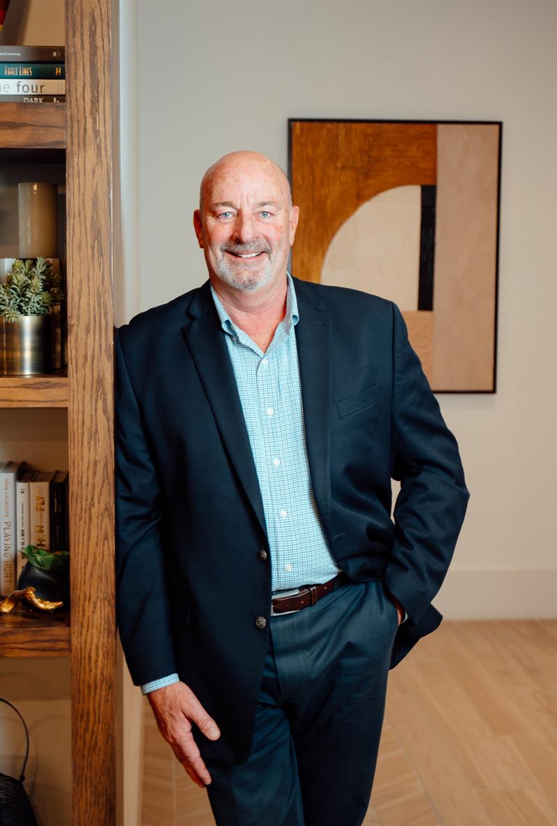Loan Officer Jeff Cook
