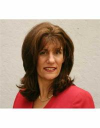 Real Estate Agent Marian Russell