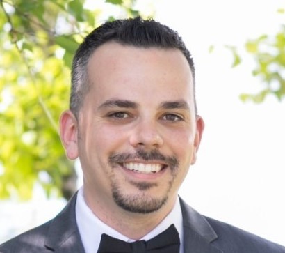 Loan Officer Mike Johnson
