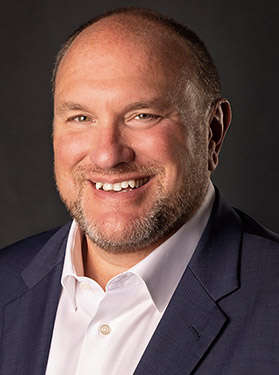 Loan Officer Geoff Vezain