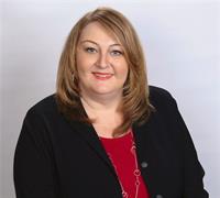 Real Estate Agent Marion Thacker