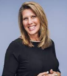 Real Estate Agent Christine Fields